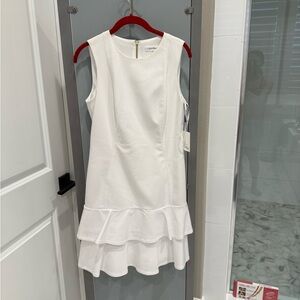 Calvin Klein Elegant White Sleeveless raffle Dress